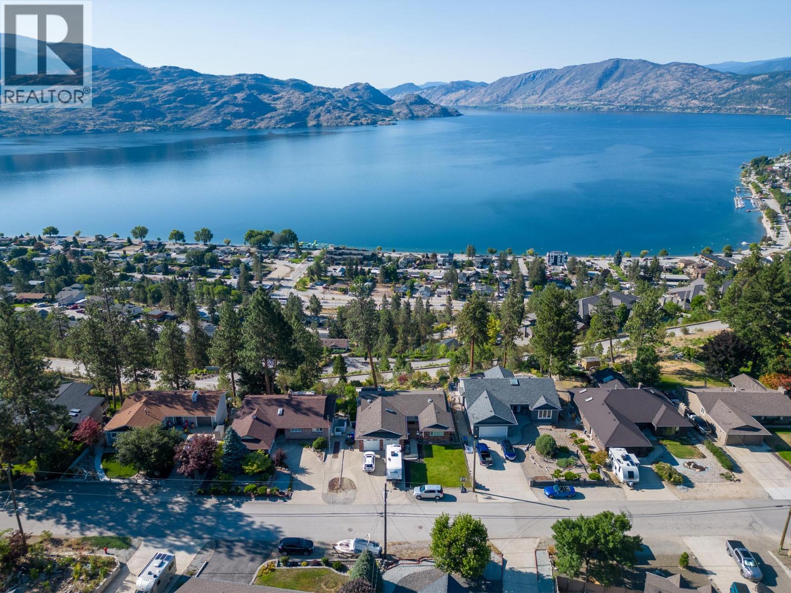  4215 6 Avenue, Peachland