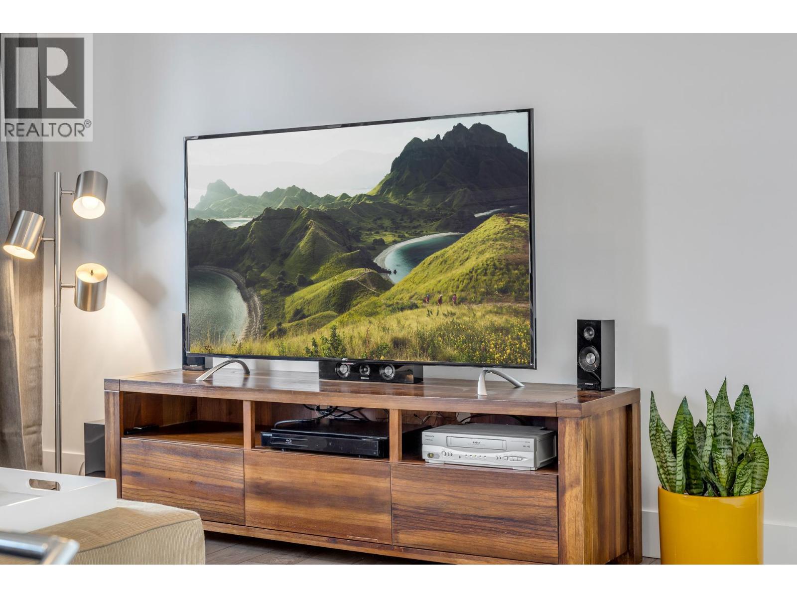  4215 6 Avenue, Peachland