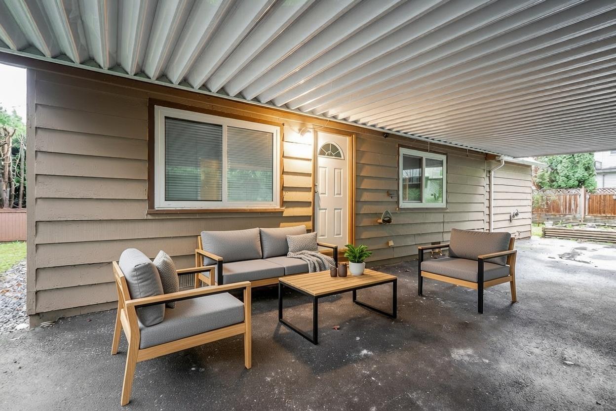 27284 30 AVENUE, Langley