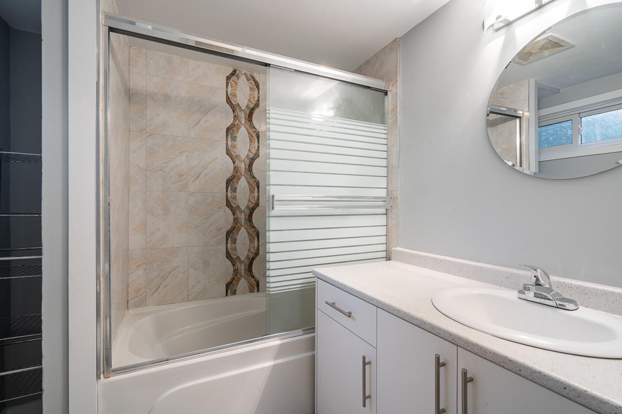 27284 30 AVENUE, Langley