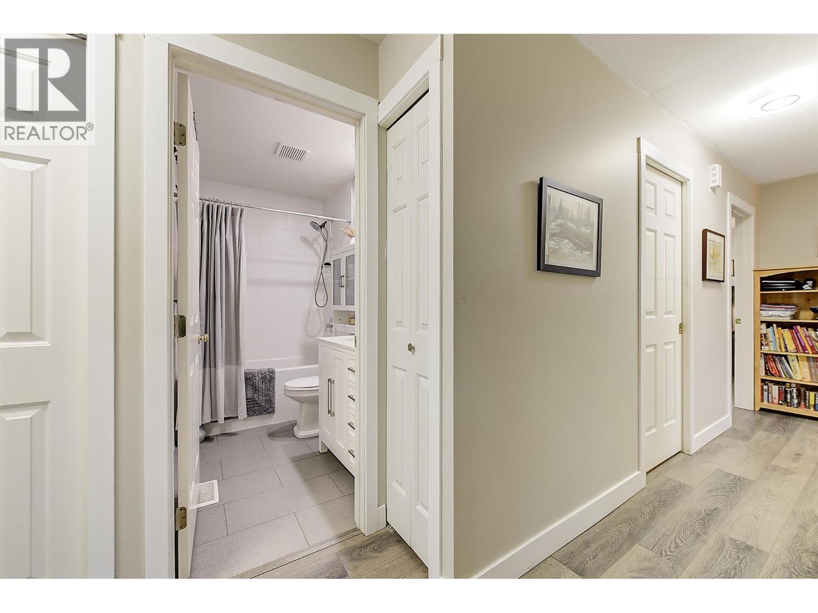 572 1255 Raymer Avenue, Kelowna