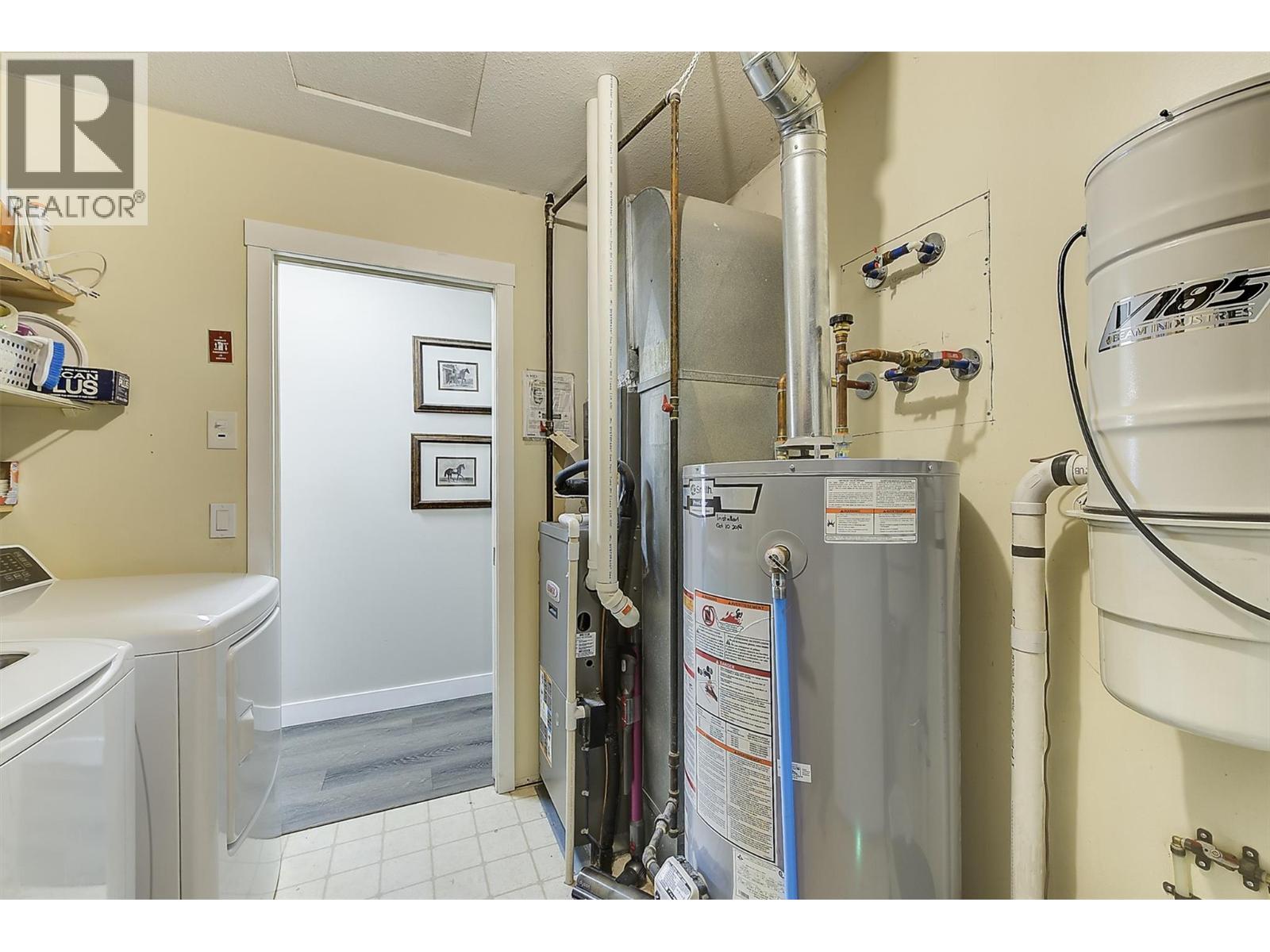 572 1255 Raymer Avenue, Kelowna