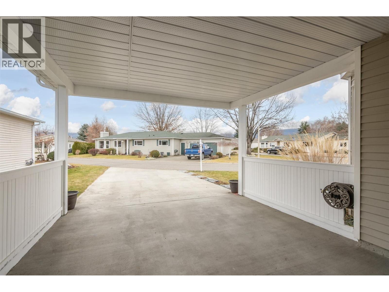 572 1255 Raymer Avenue, Kelowna