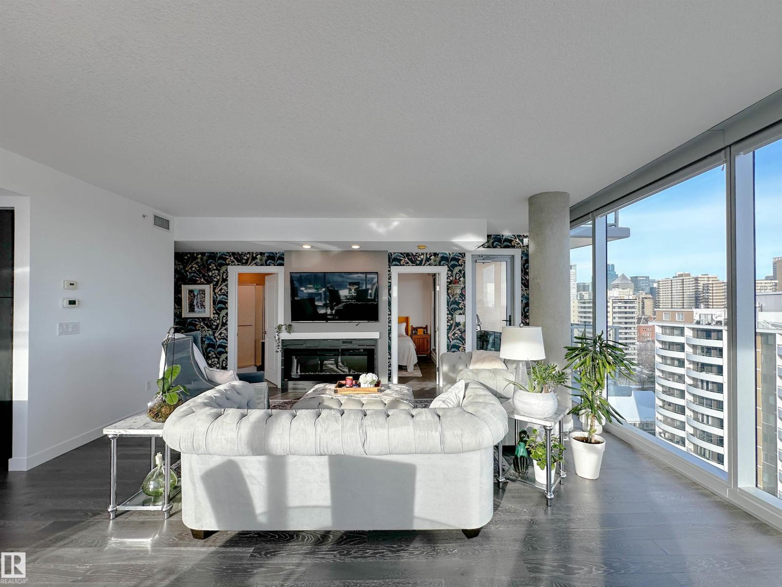 #1804 9720 106 ST NW, Edmonton