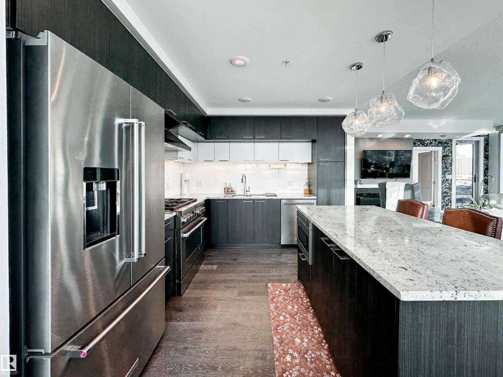 #1804 9720 106 ST NW, Edmonton