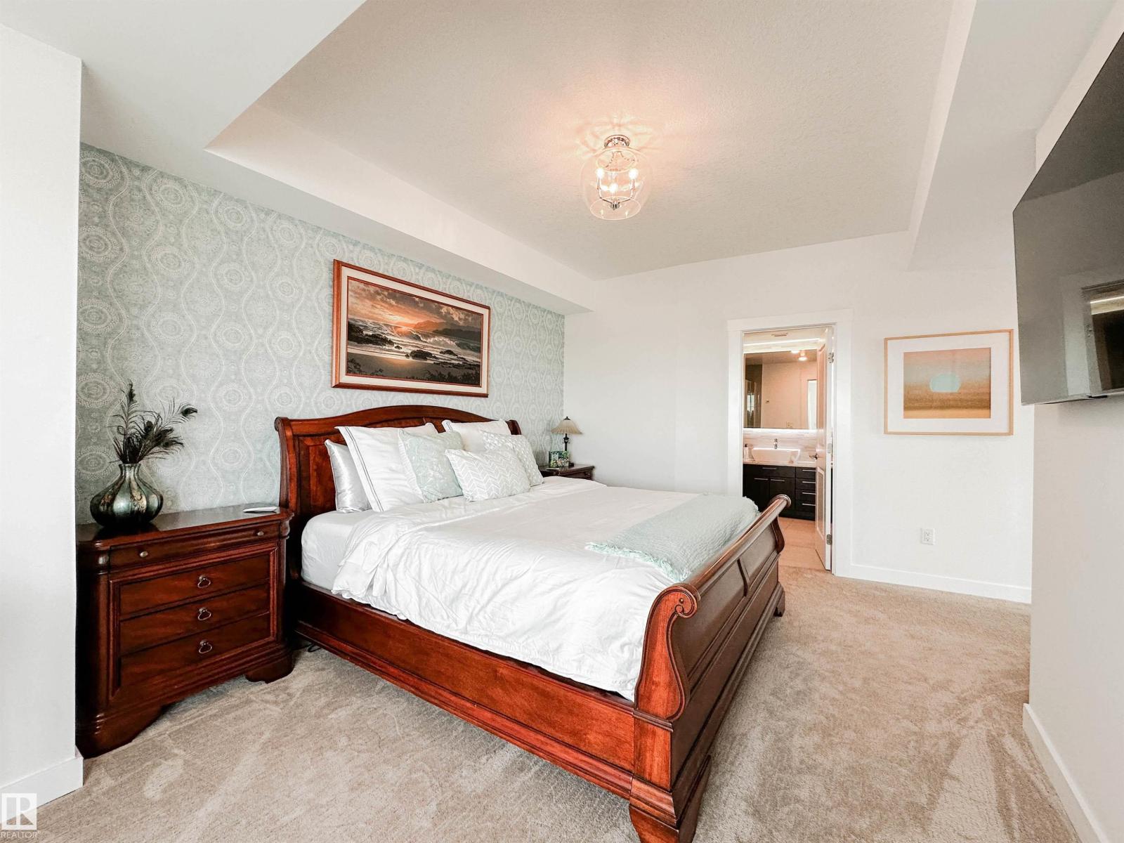 #1804 9720 106 ST NW, Edmonton