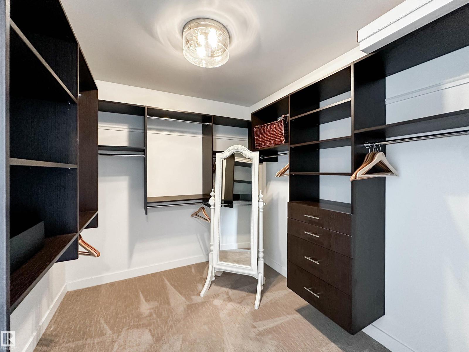 #1804 9720 106 ST NW, Edmonton