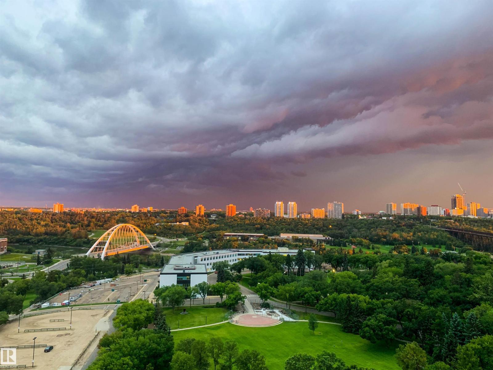 #1804 9720 106 ST NW, Edmonton