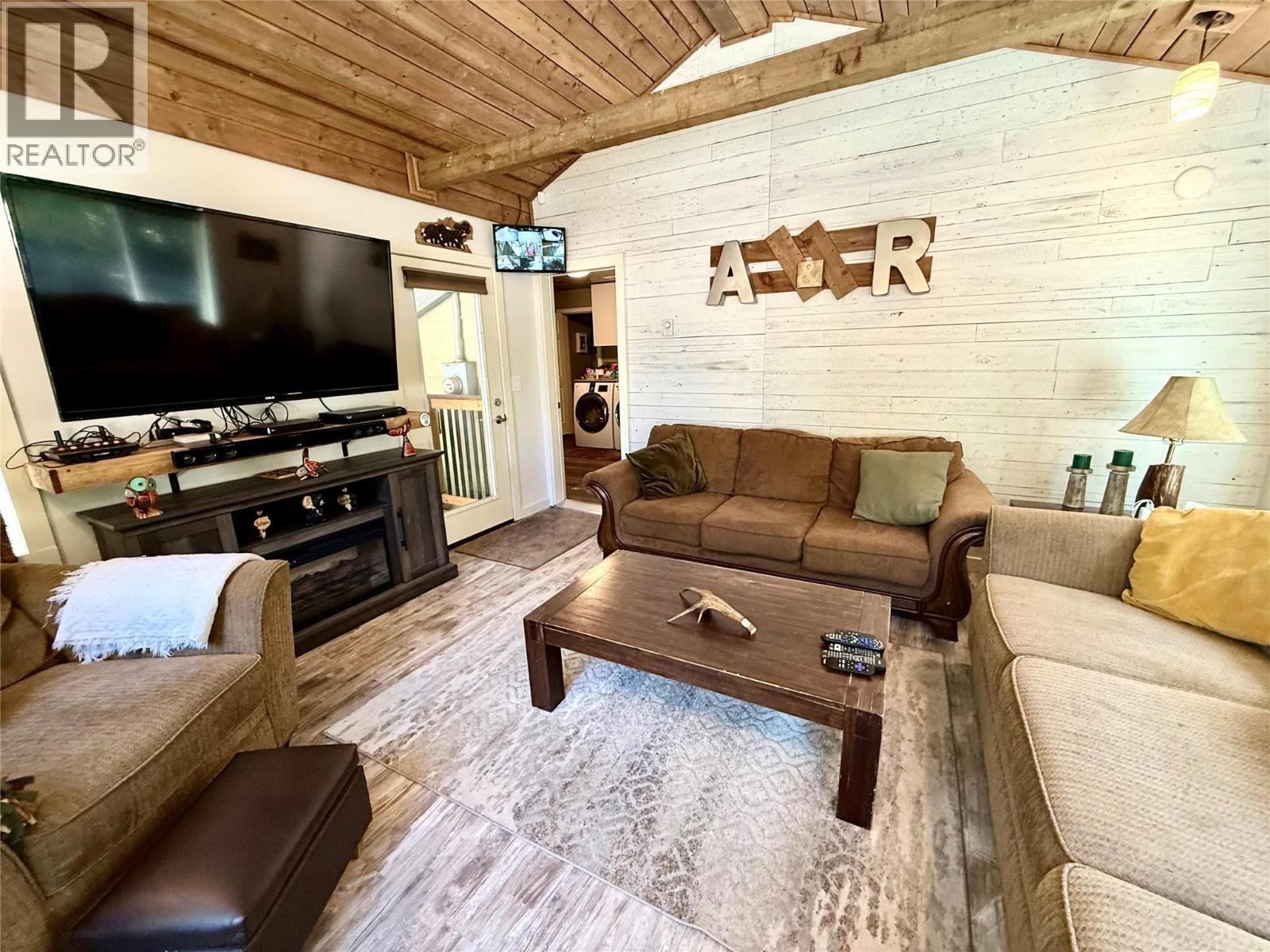 4889 Highway 3, Manning Park