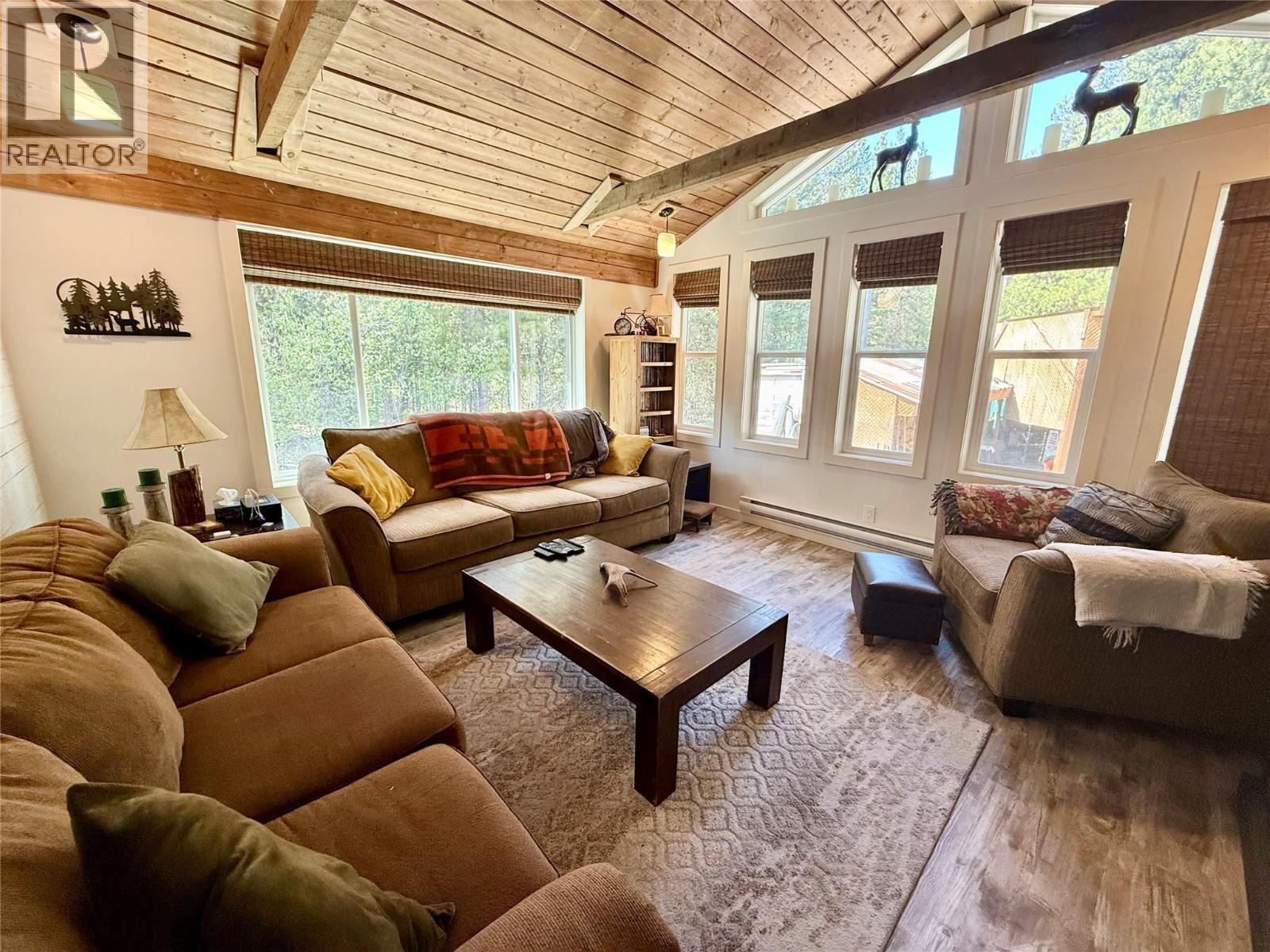 4889 Highway 3, Manning Park