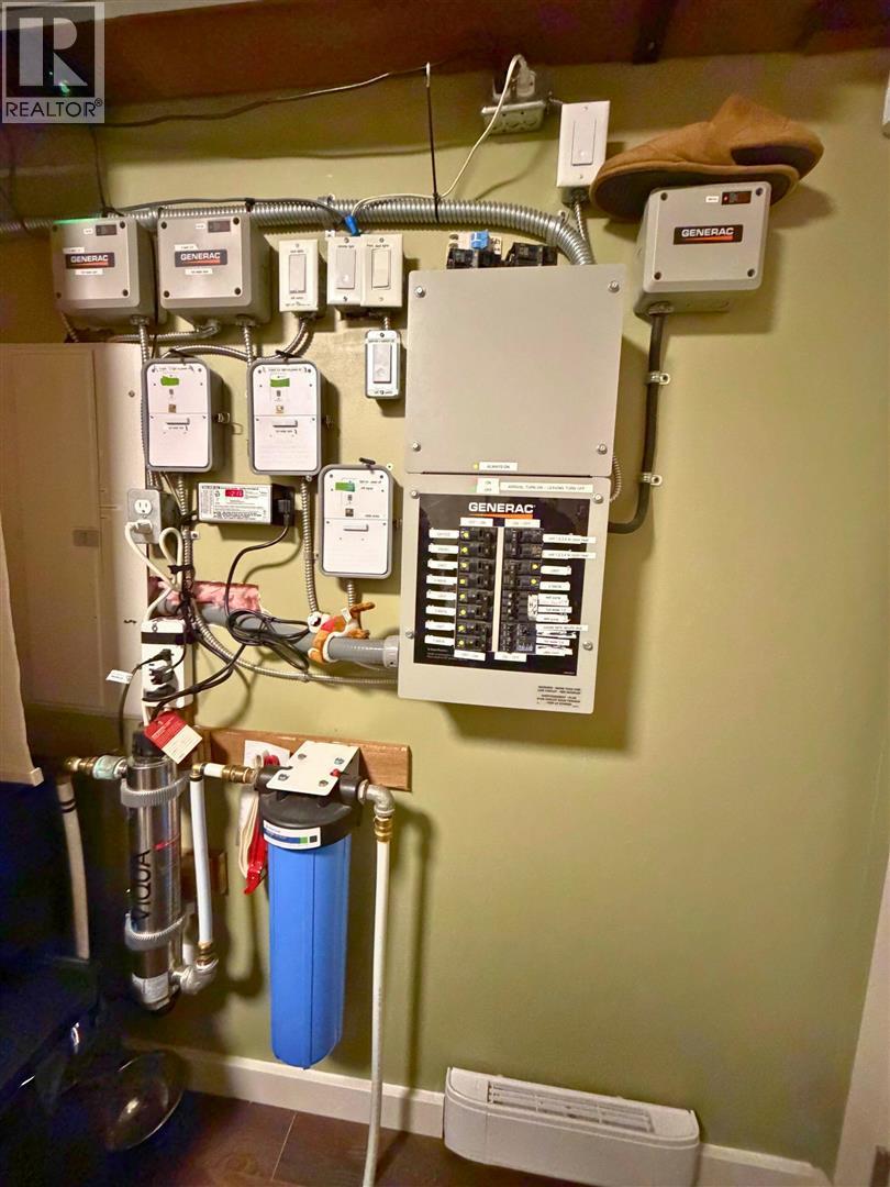 4889 Highway 3, Manning Park