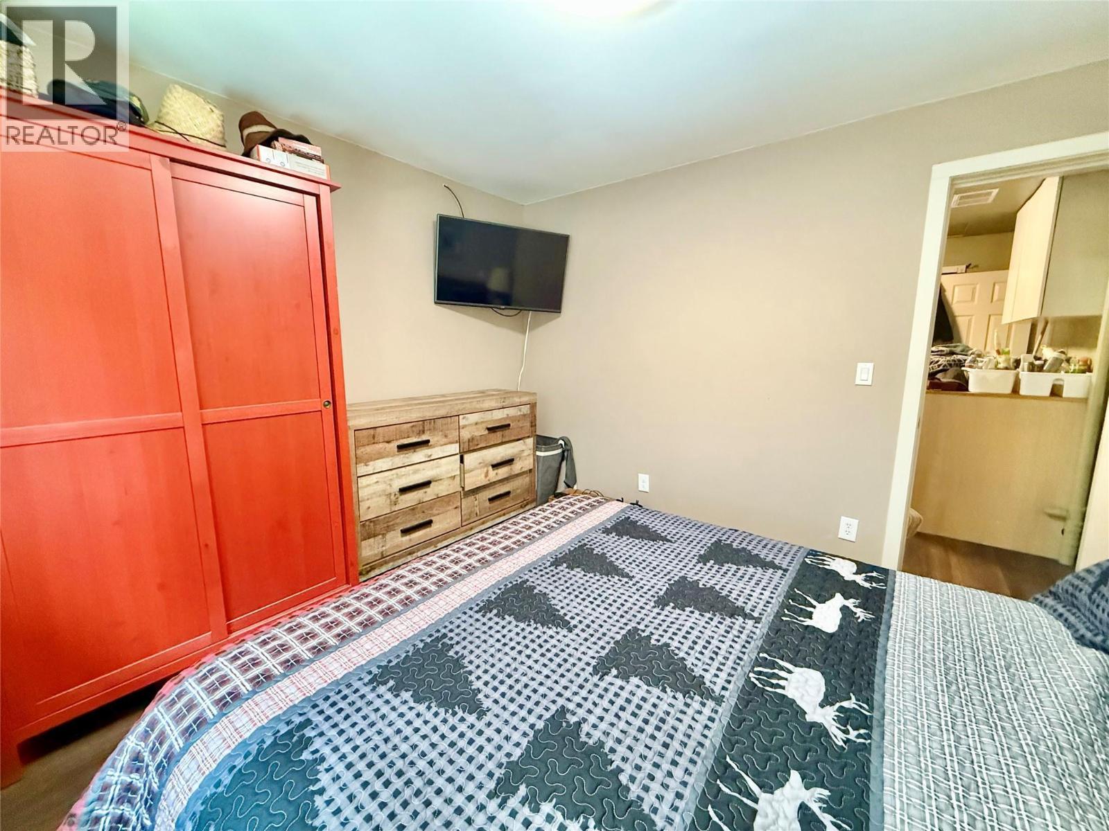 4889 Highway 3, Manning Park
