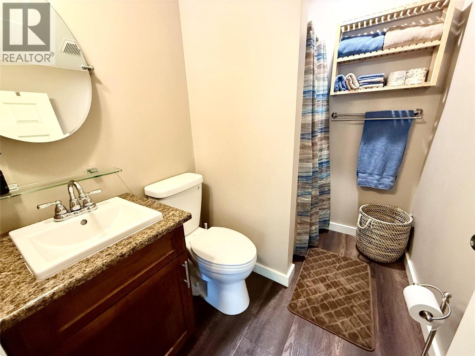 4889 Highway 3, Manning Park
