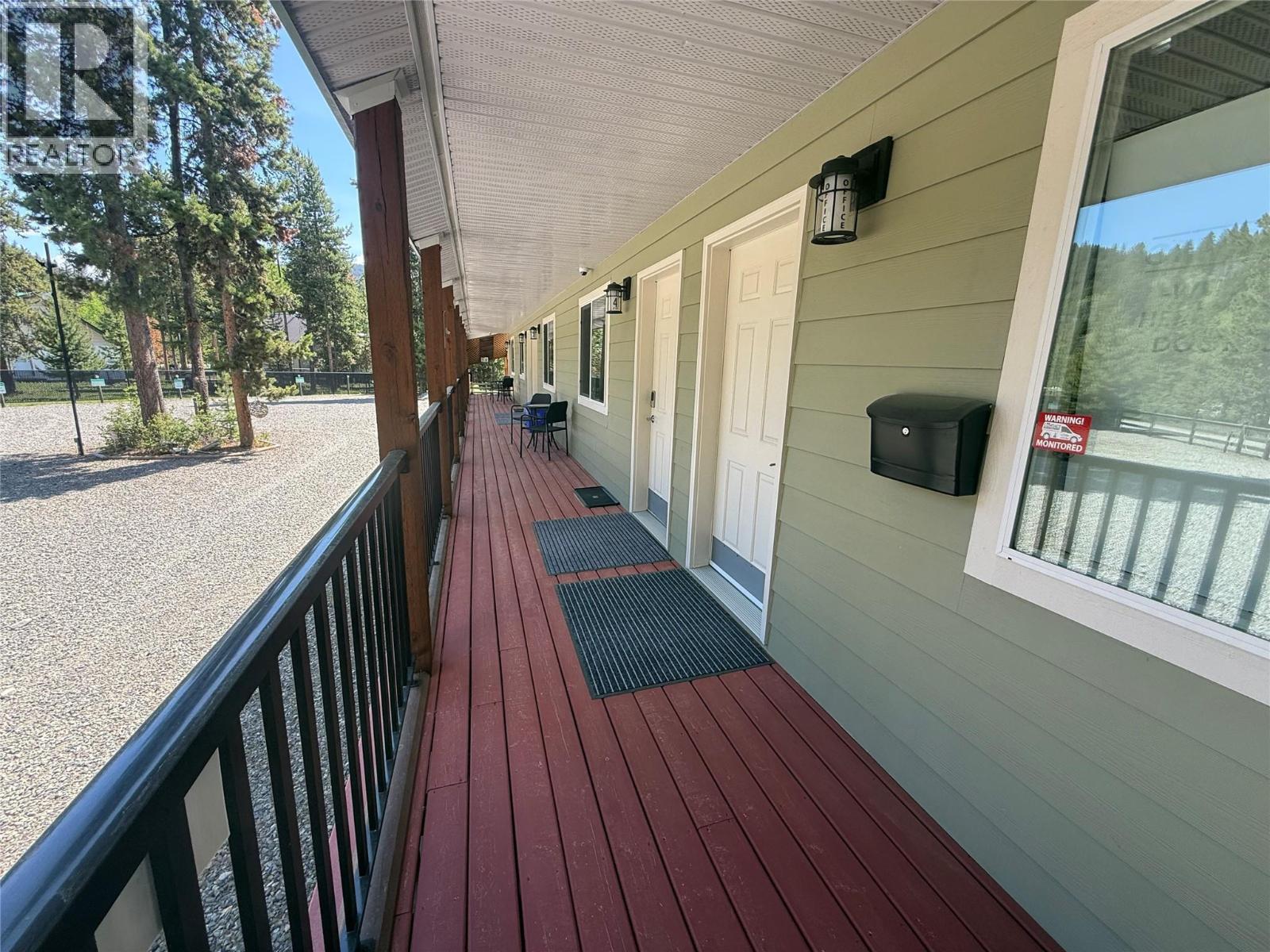 4889 Highway 3, Manning Park