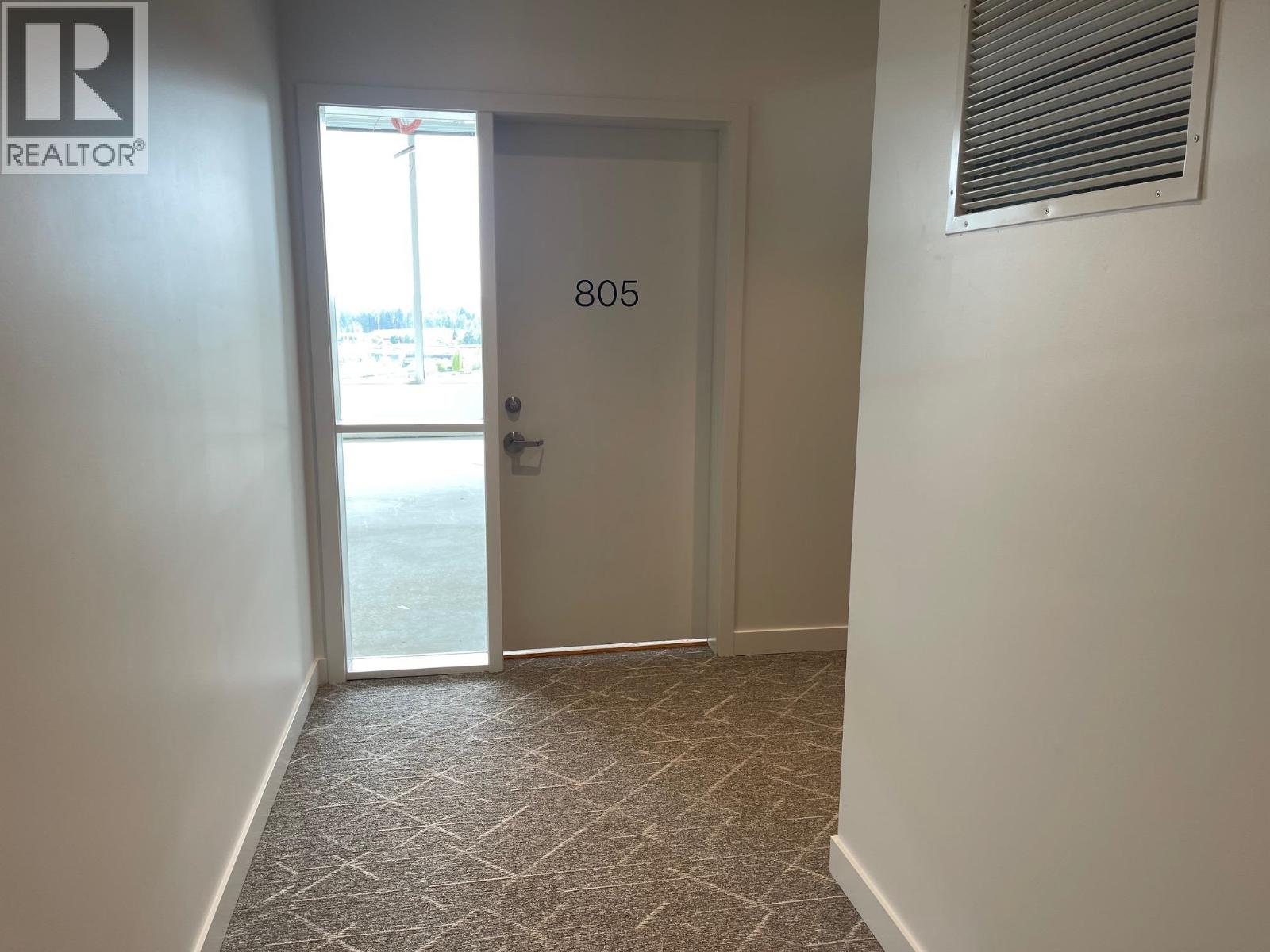 805 2992 GLEN DRIVE, Coquitlam