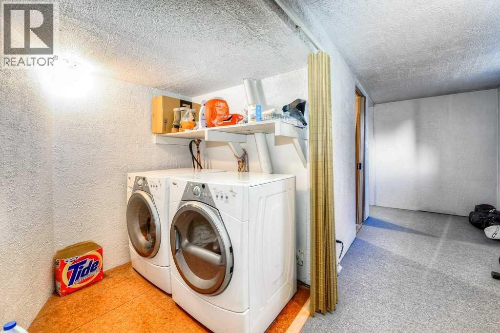 Single Family House Bungalow for Sale in  Parkhill Place SW Parkhill Calgary 