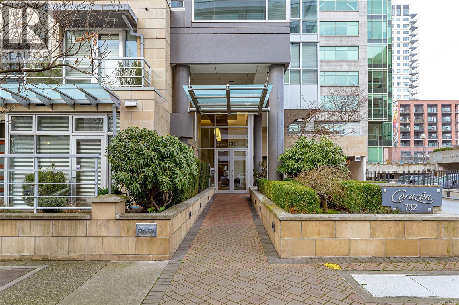 406 732 Cormorant Street, Victoria