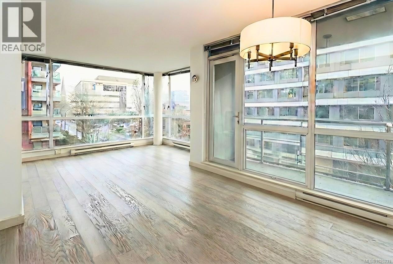 406 732 Cormorant Street, Victoria