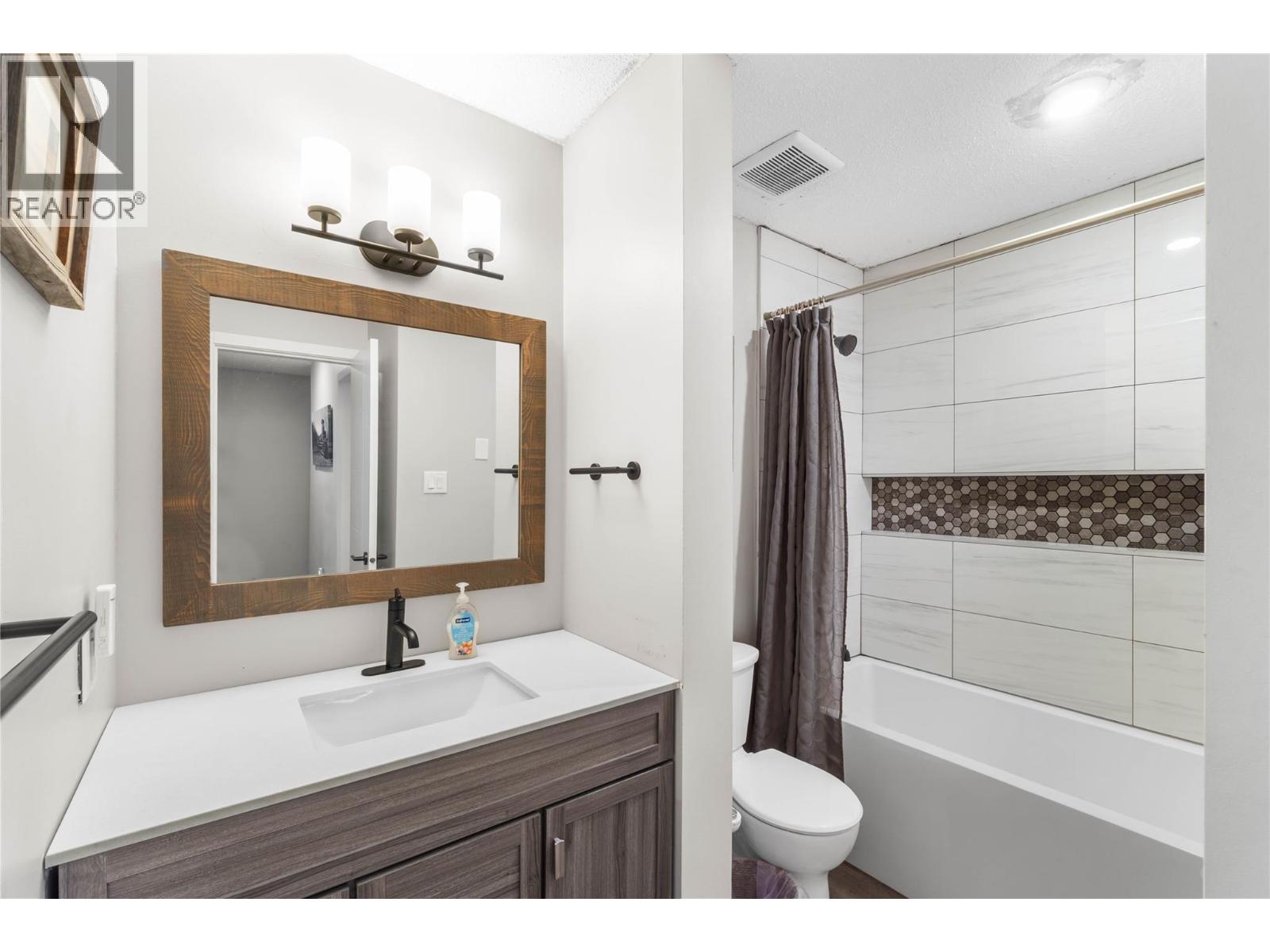 1697 Greenfield Avenue Unit# 42, Kamloops