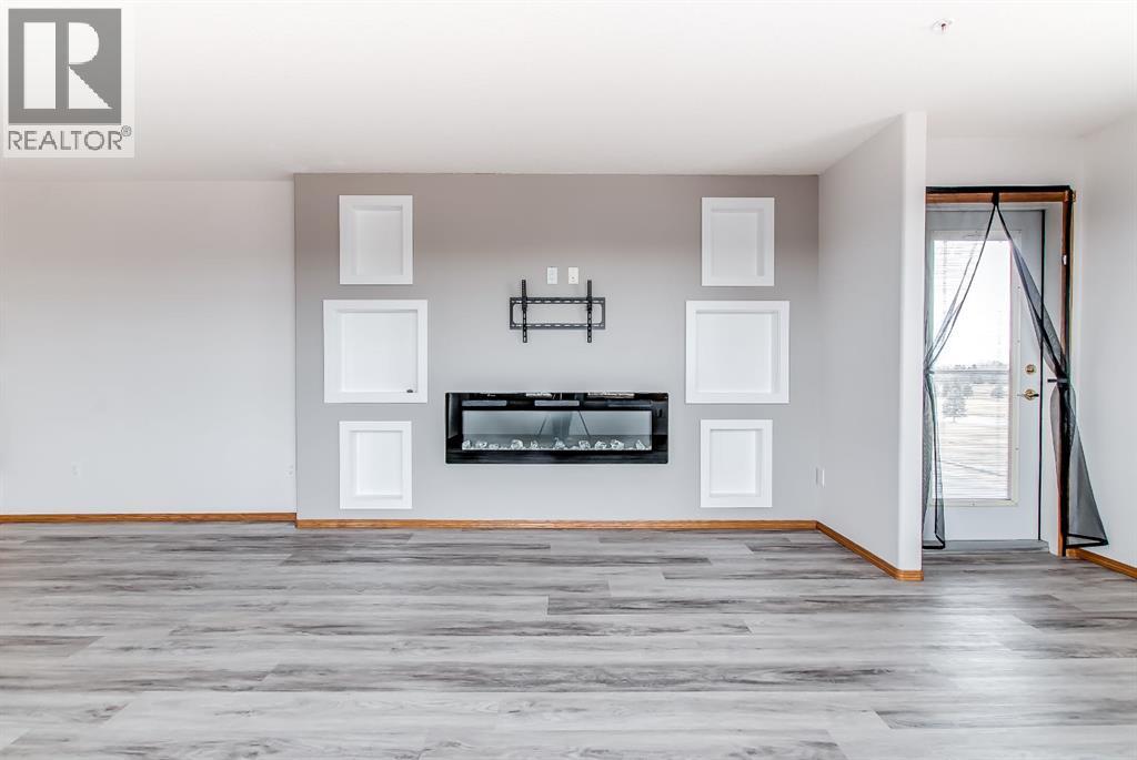 Single Family House for Sale in   Southview Drive SE Connaught Medicine Hat 