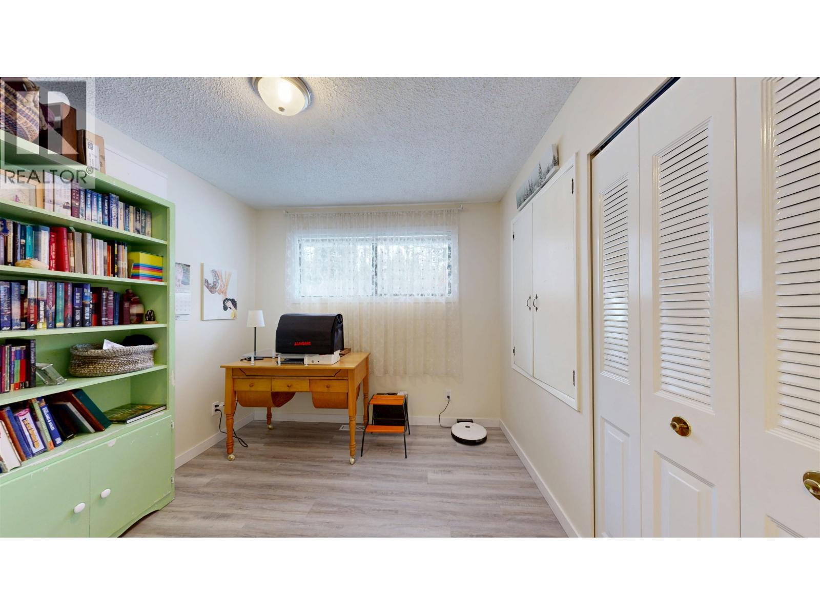 5040 HANSEN COURT - 22