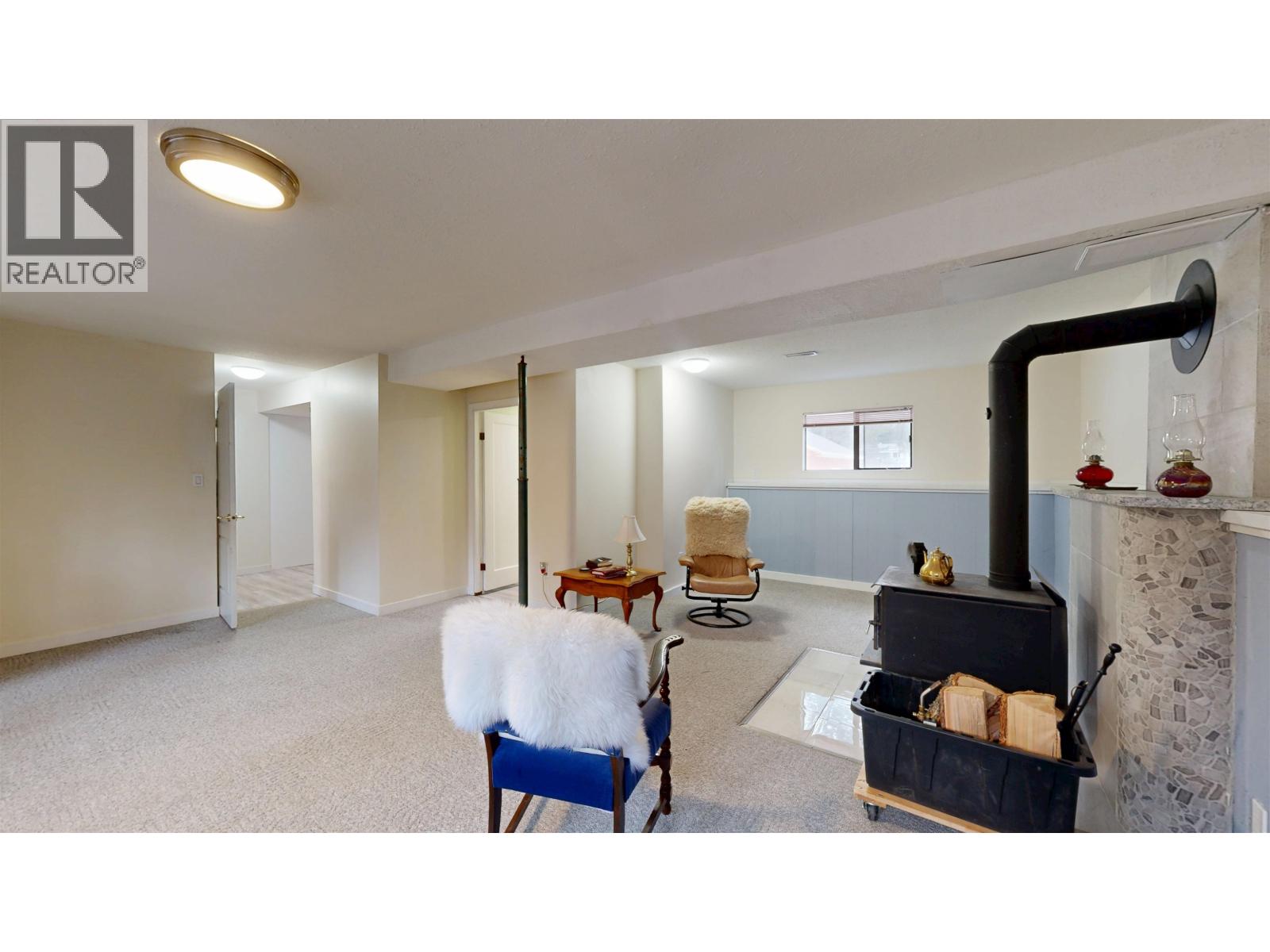 5040 HANSEN COURT - 34