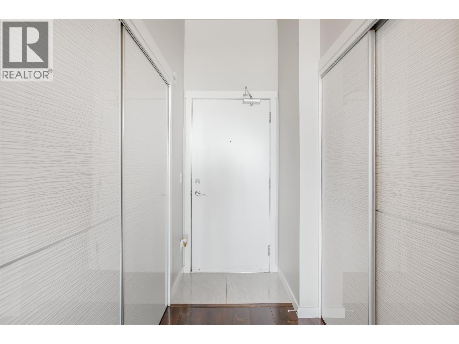 604 22318 LOUGHEED HIGHWAY, Maple Ridge