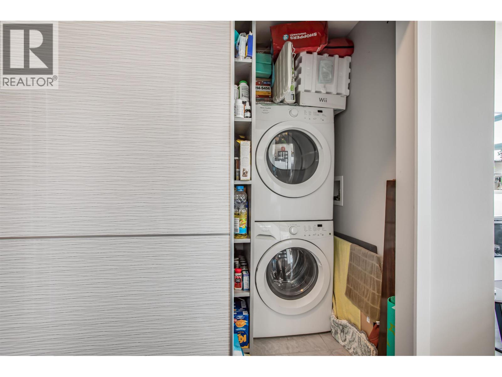 604 22318 LOUGHEED HIGHWAY, Maple Ridge