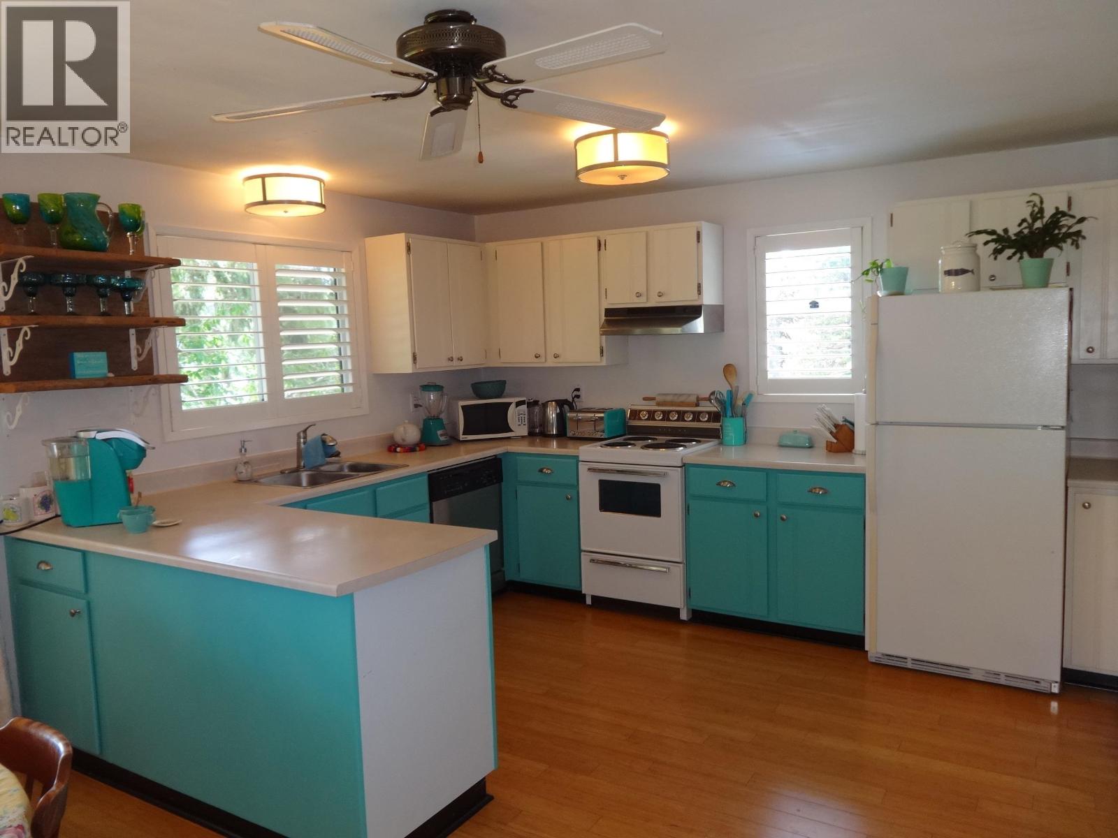 13173 SEXW'AMIN STREET, Garden Bay