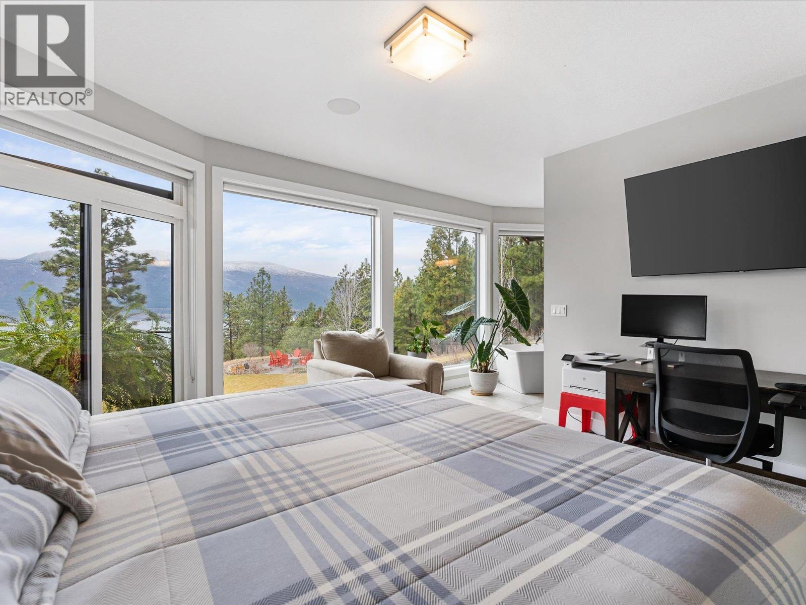  14405 Moberly Road, Lake Country