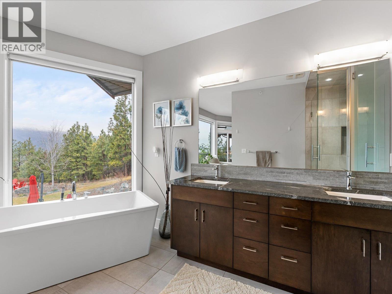  14405 Moberly Road, Lake Country