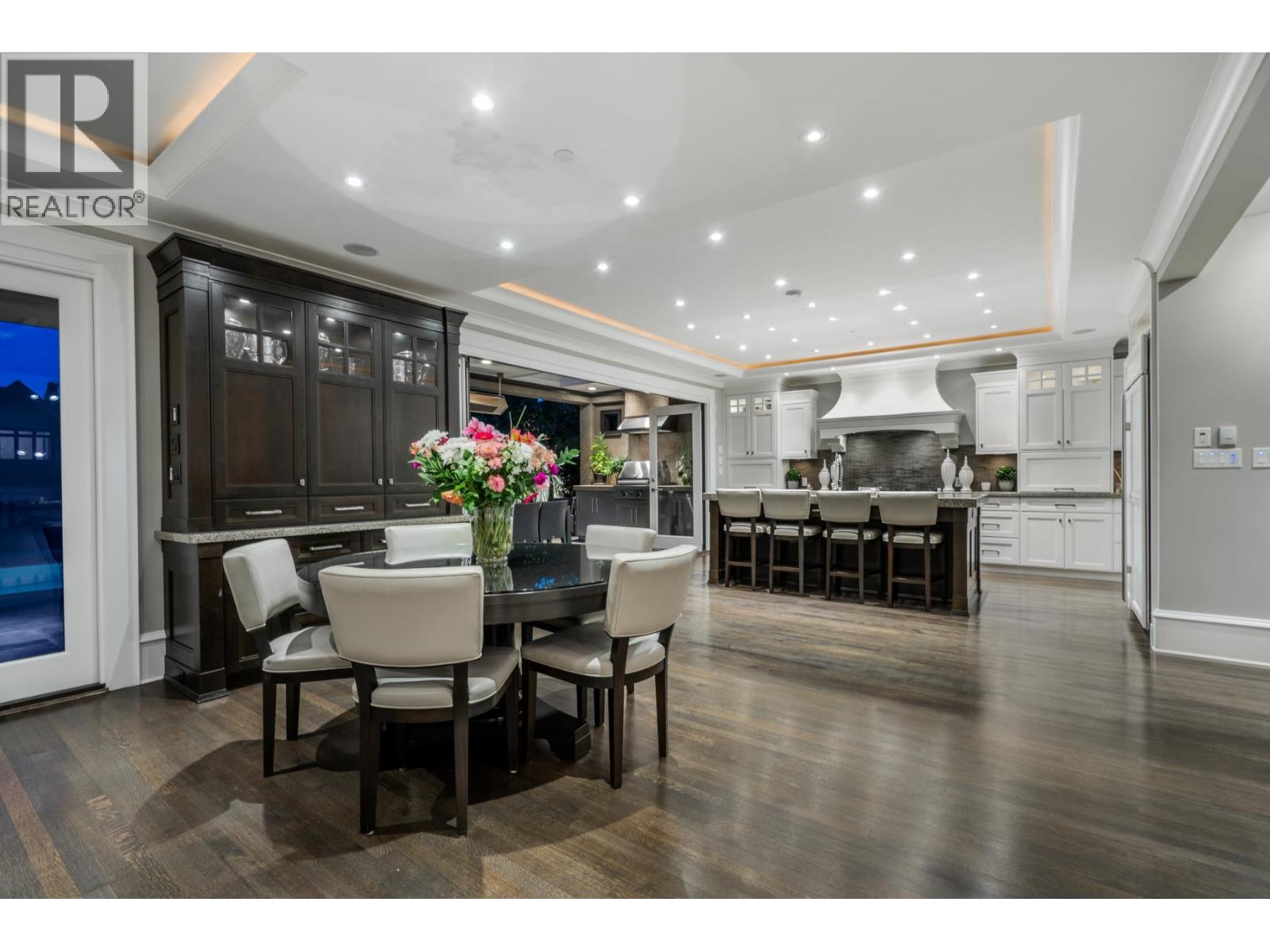 2312 KINGS AVENUE, West Vancouver