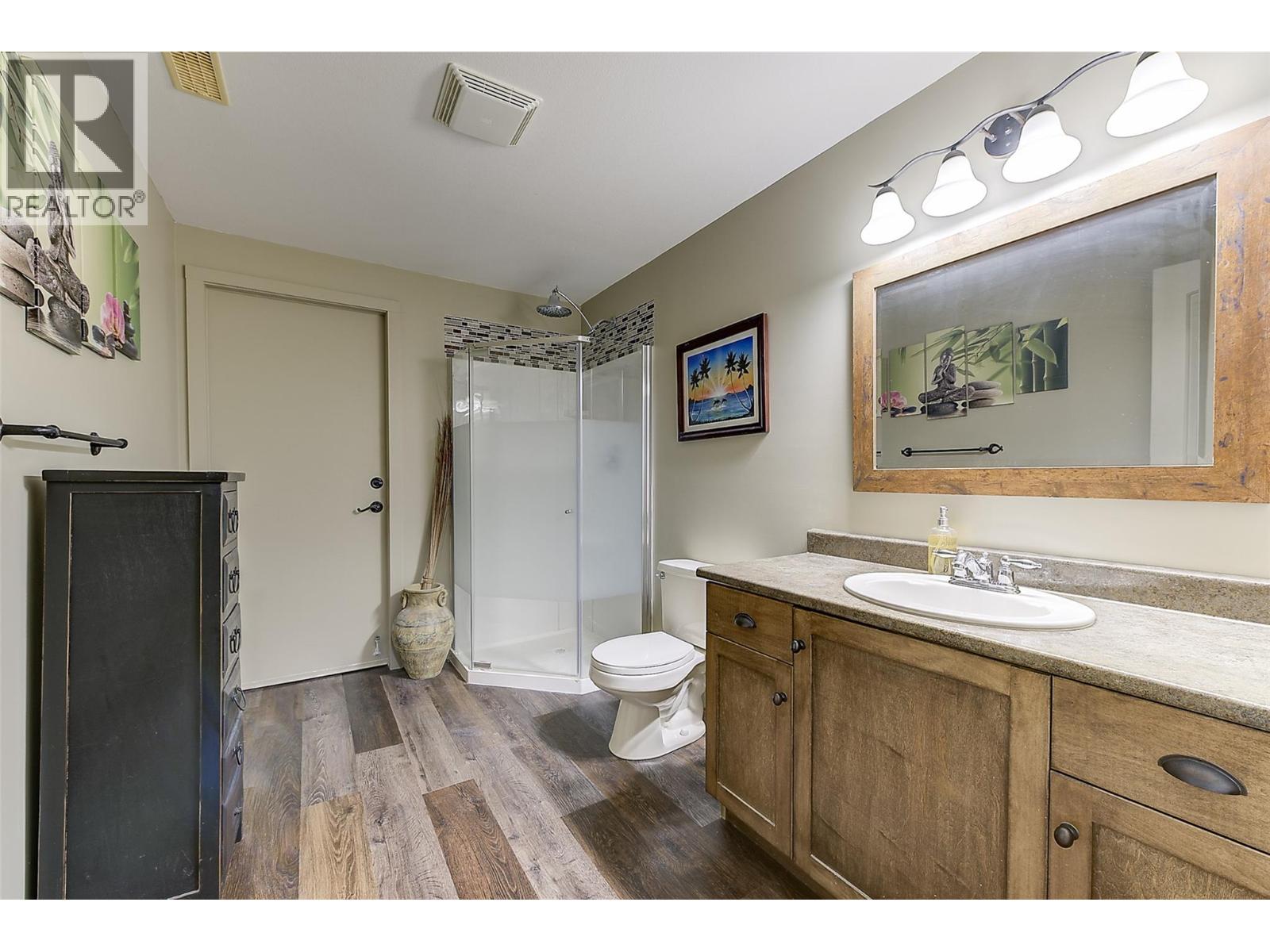  12633 Driftwood Court, Lake Country