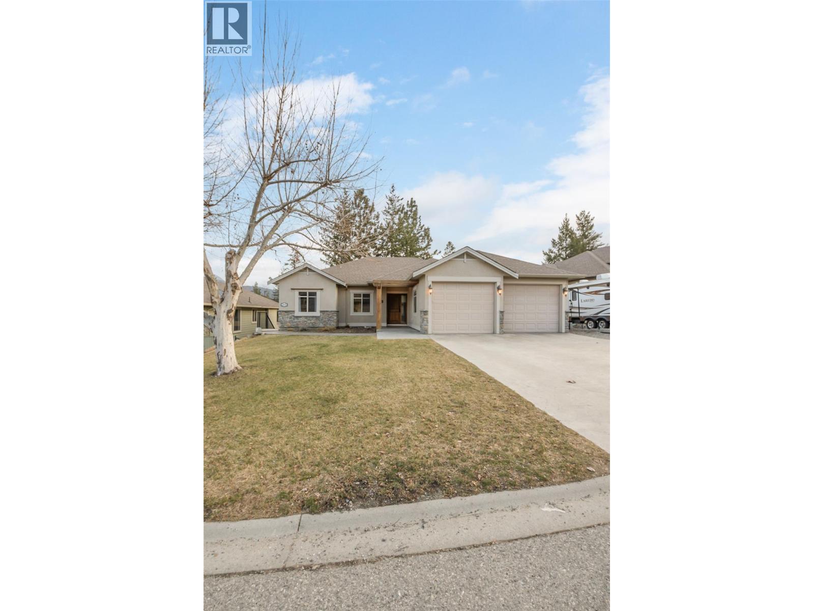  12633 Driftwood Court, Lake Country