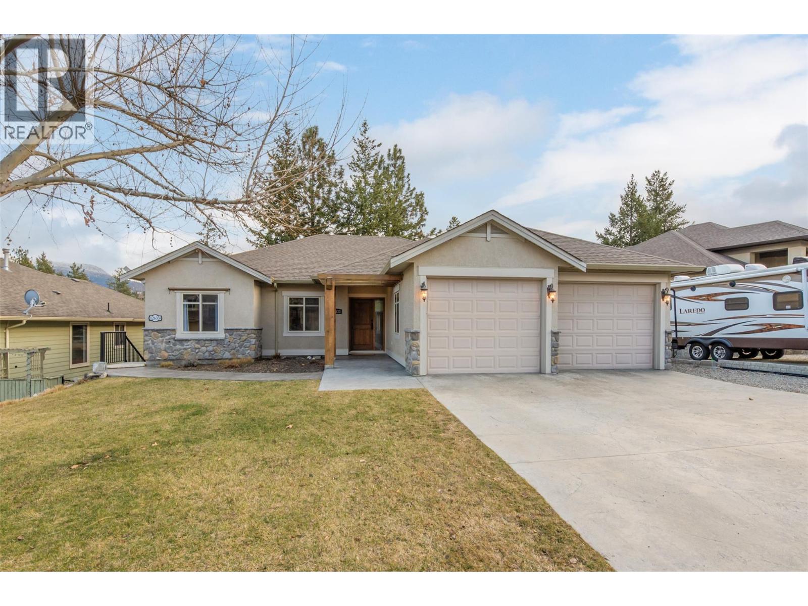  12633 Driftwood Court, Lake Country