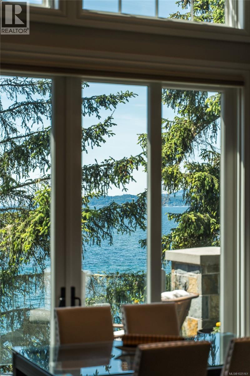  1050 Roxview Court, Sooke