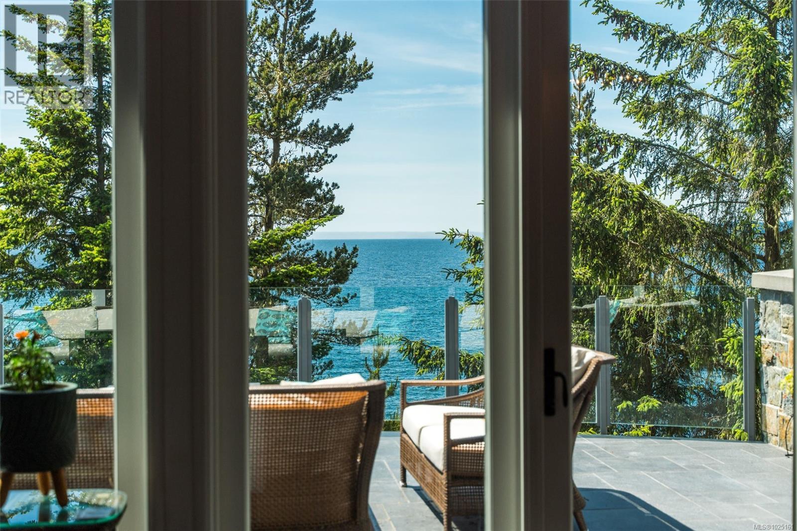  1050 Roxview Court, Sooke