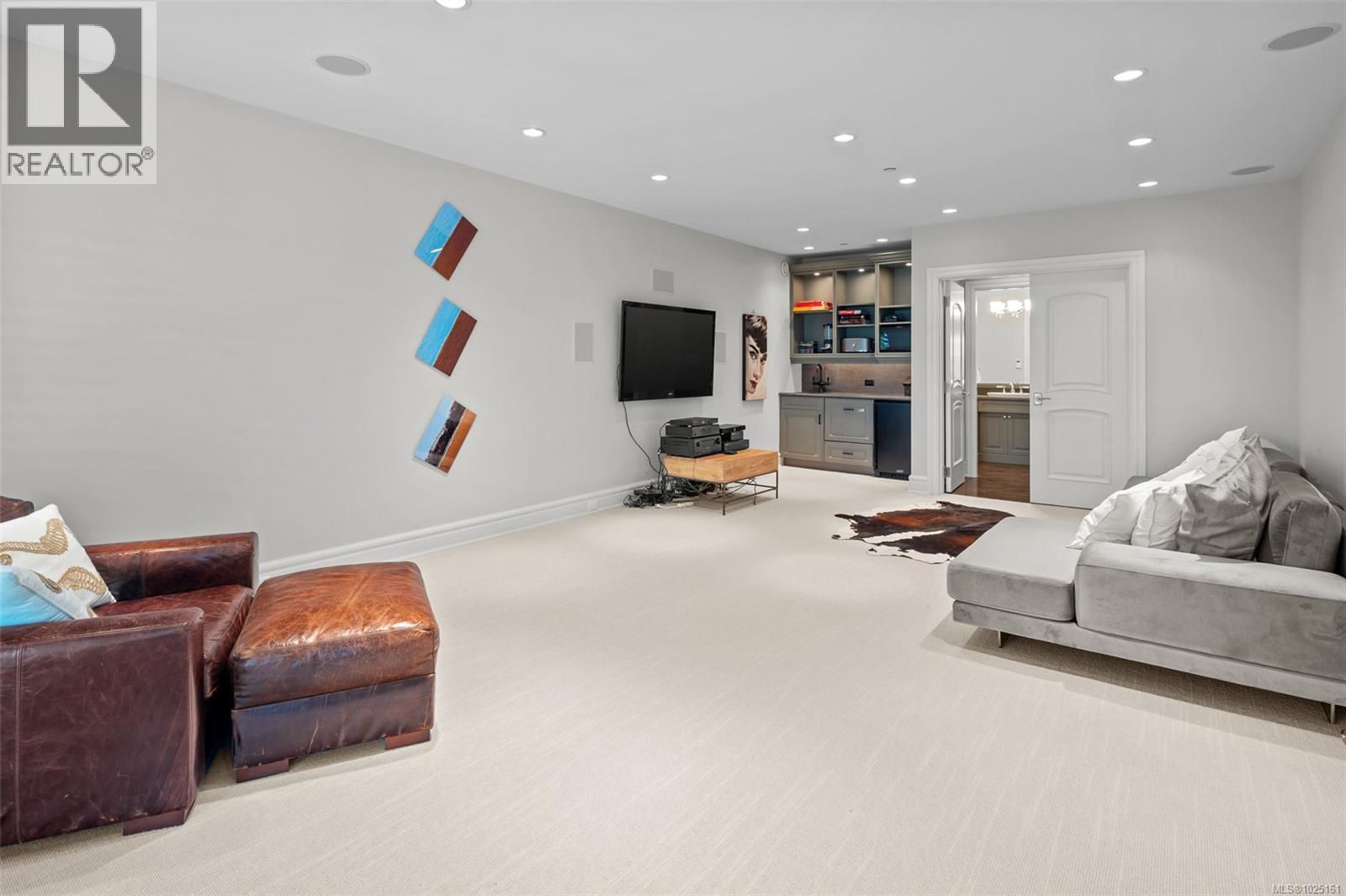  1050 Roxview Court, Sooke