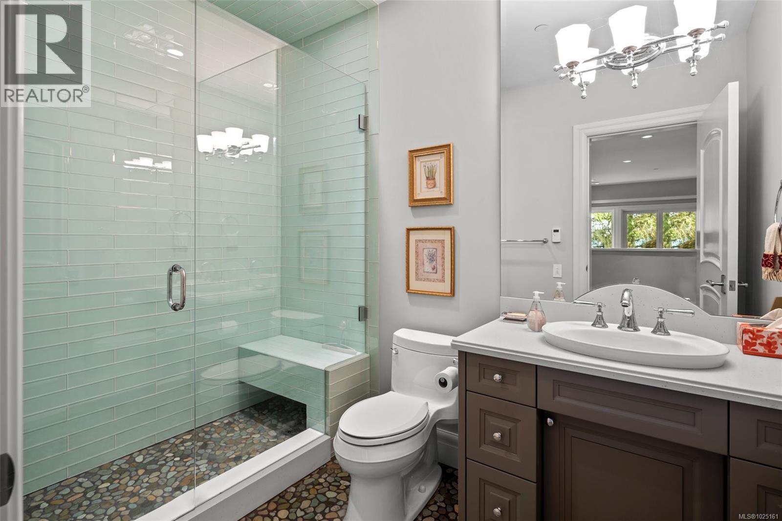  1050 Roxview Court, Sooke