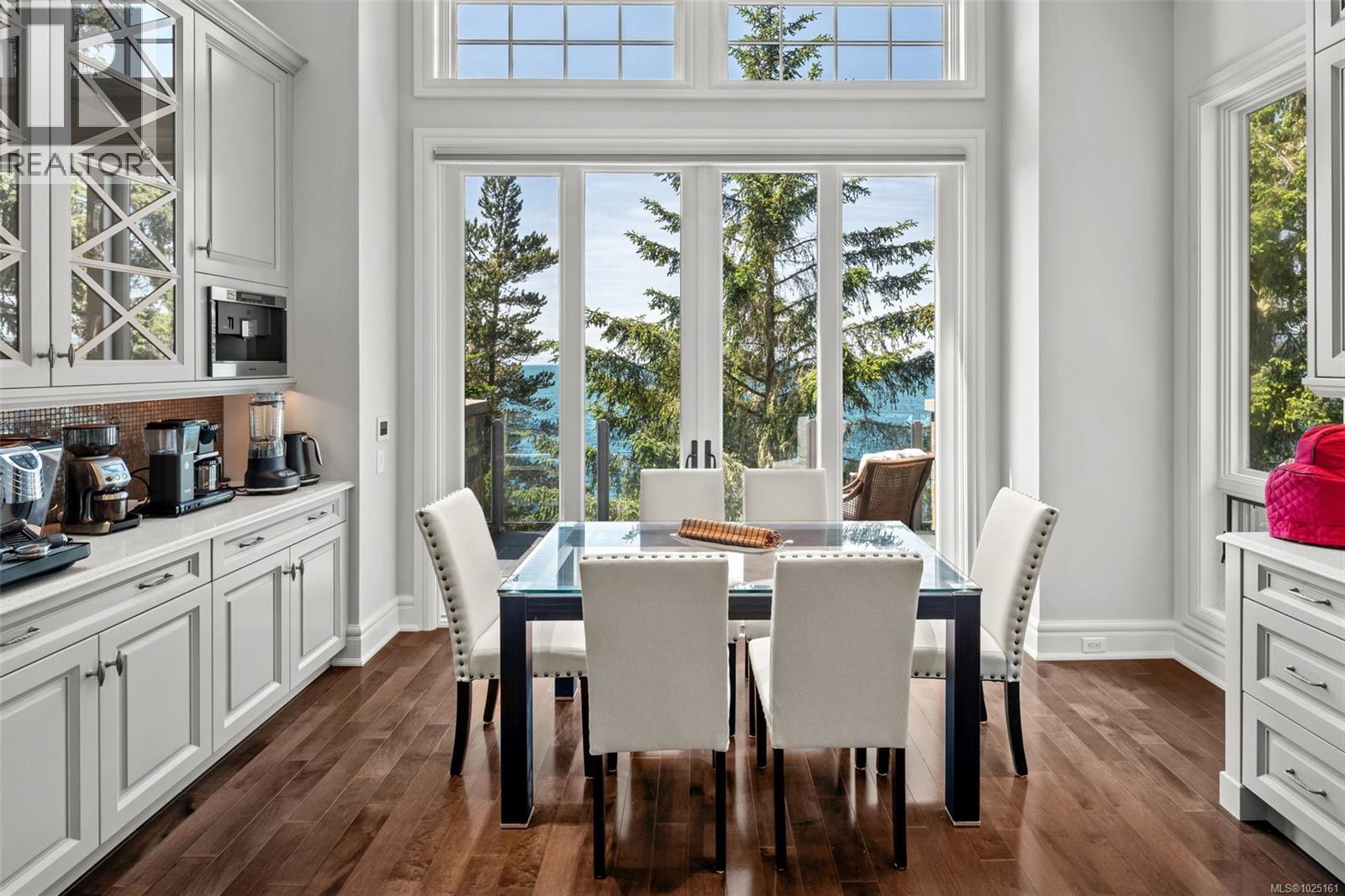  1050 Roxview Court, Sooke