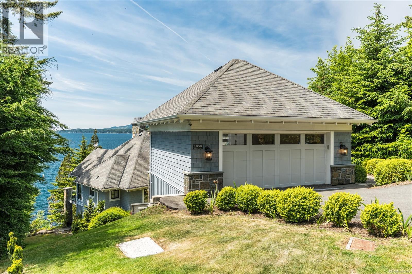 1050 Roxview Court, Sooke