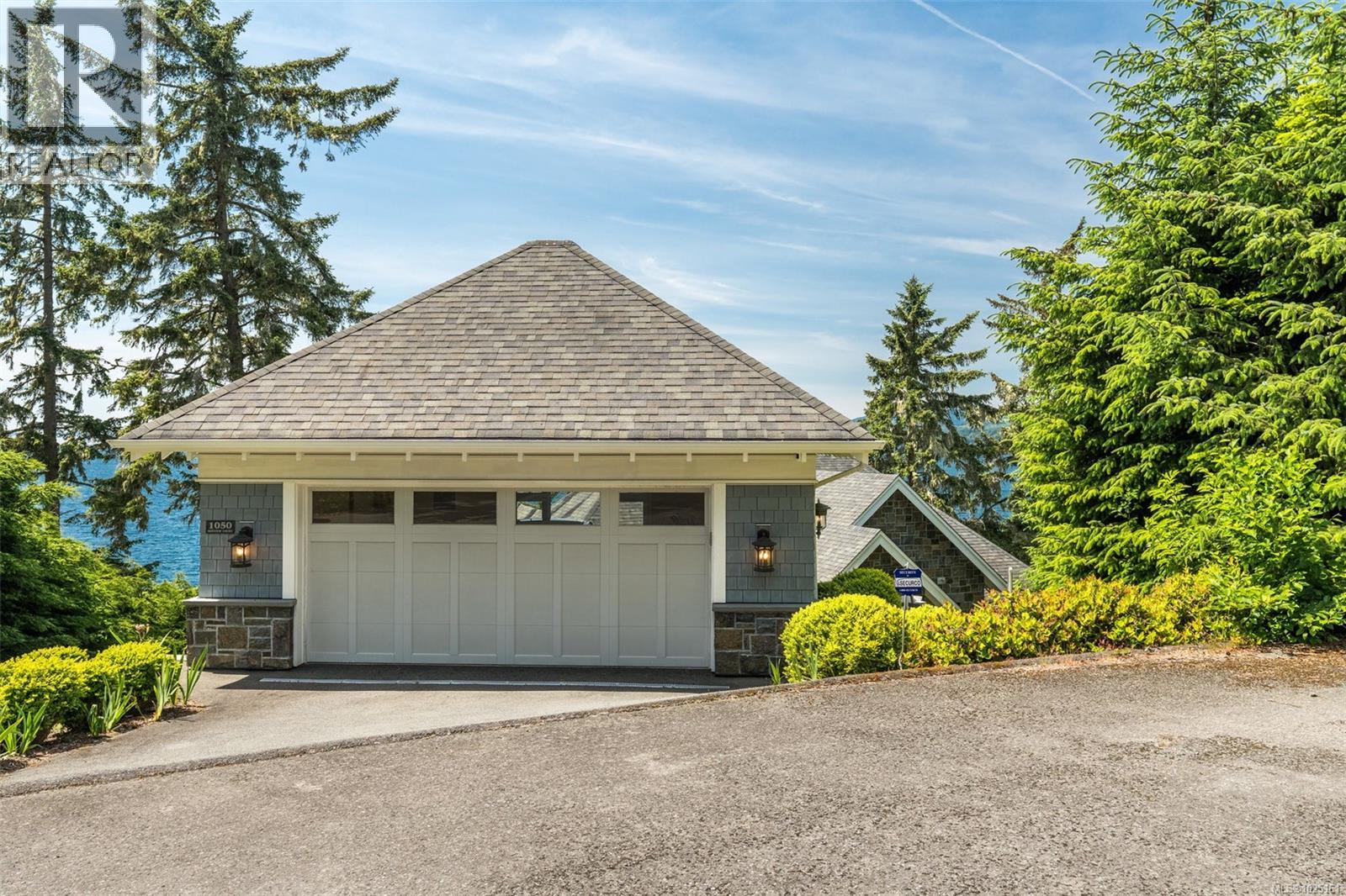  1050 Roxview Court, Sooke