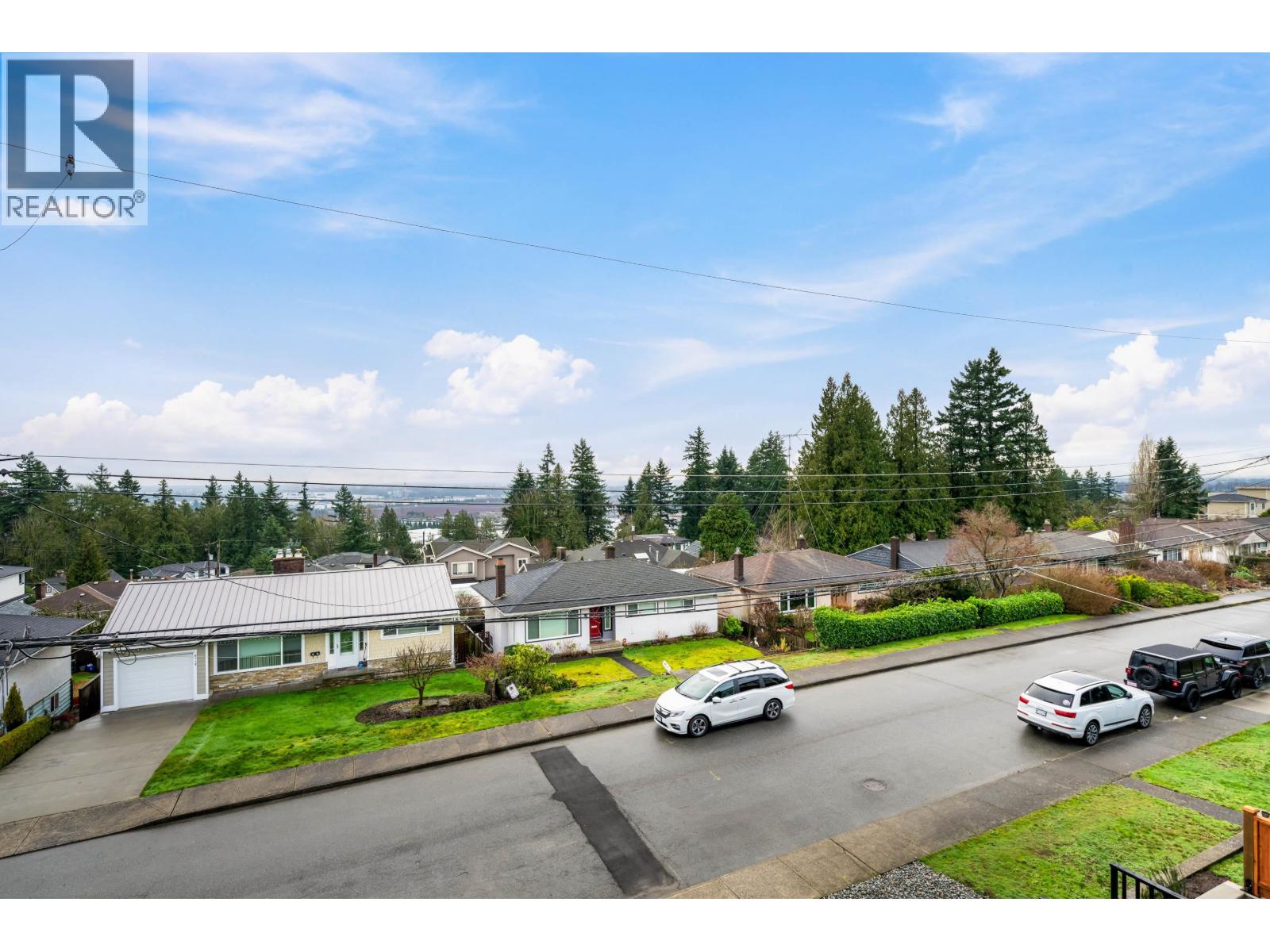 1 6107 PATRICK STREET, Burnaby