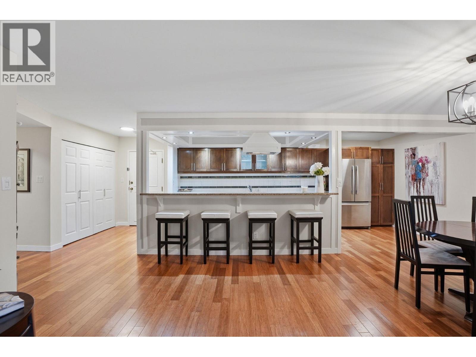 304 1350 VIEW CRESCENT, Delta