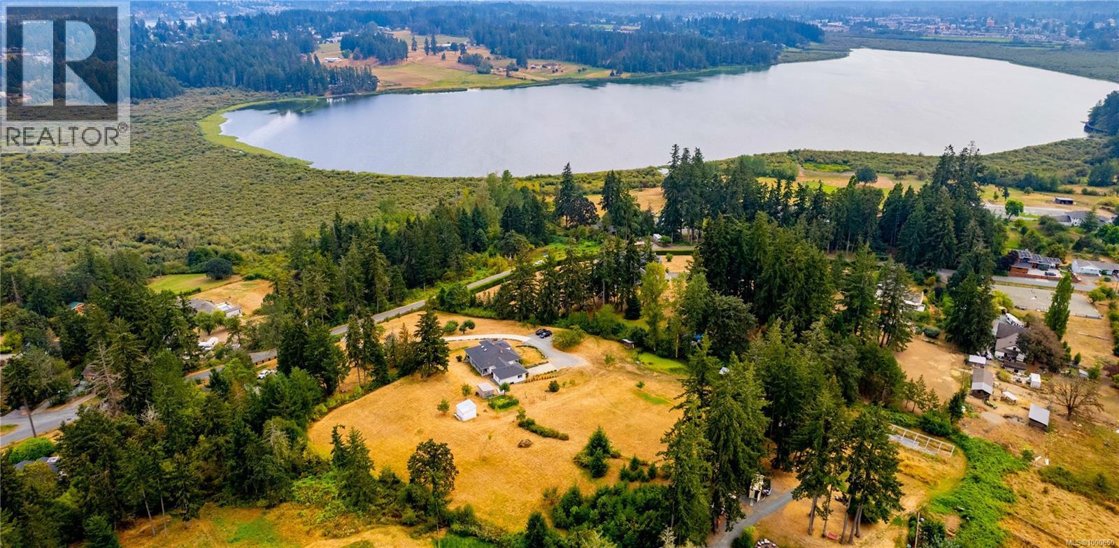 6742 Norcross Rd, Duncan