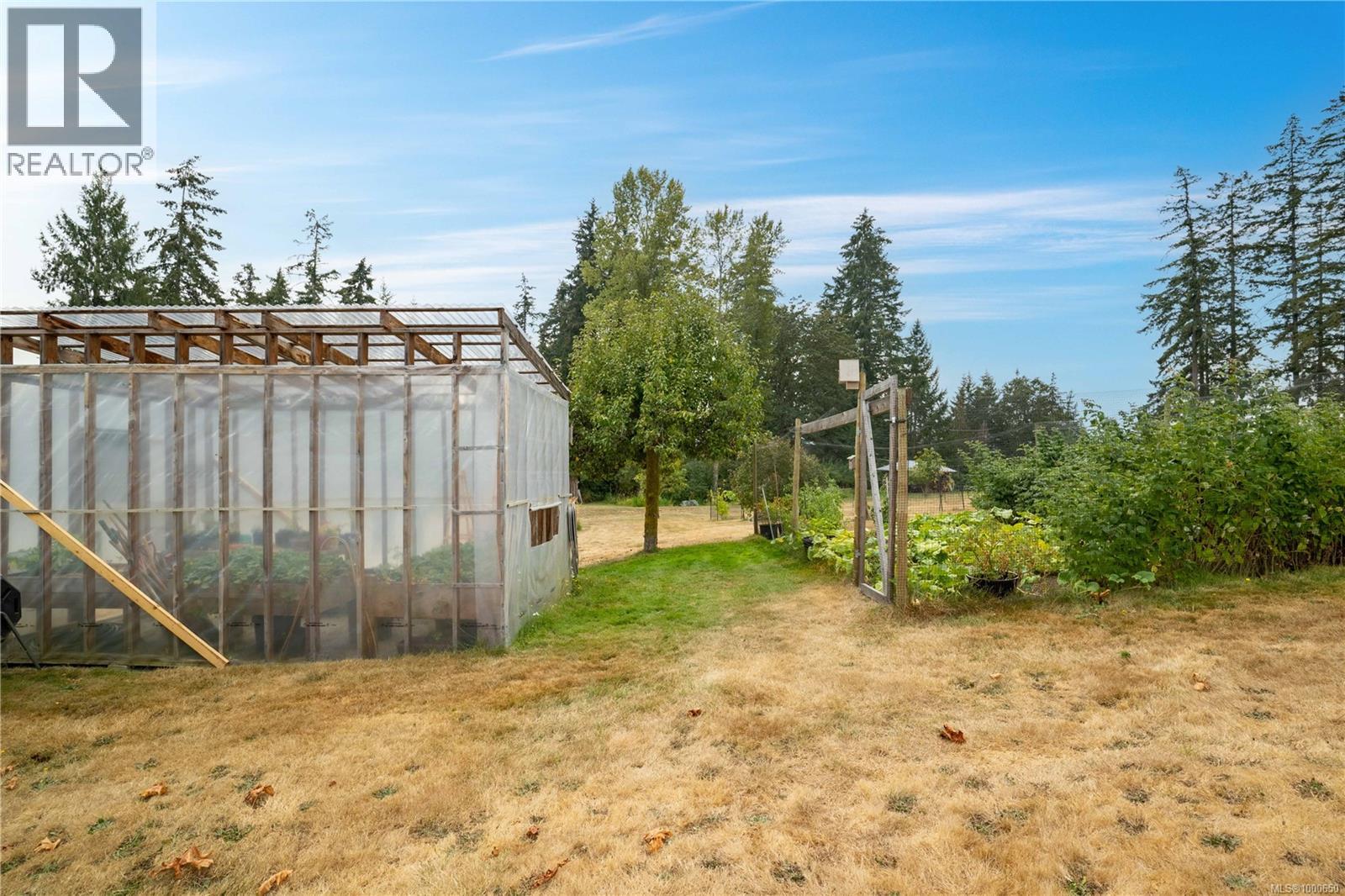 6742 Norcross Rd, Duncan