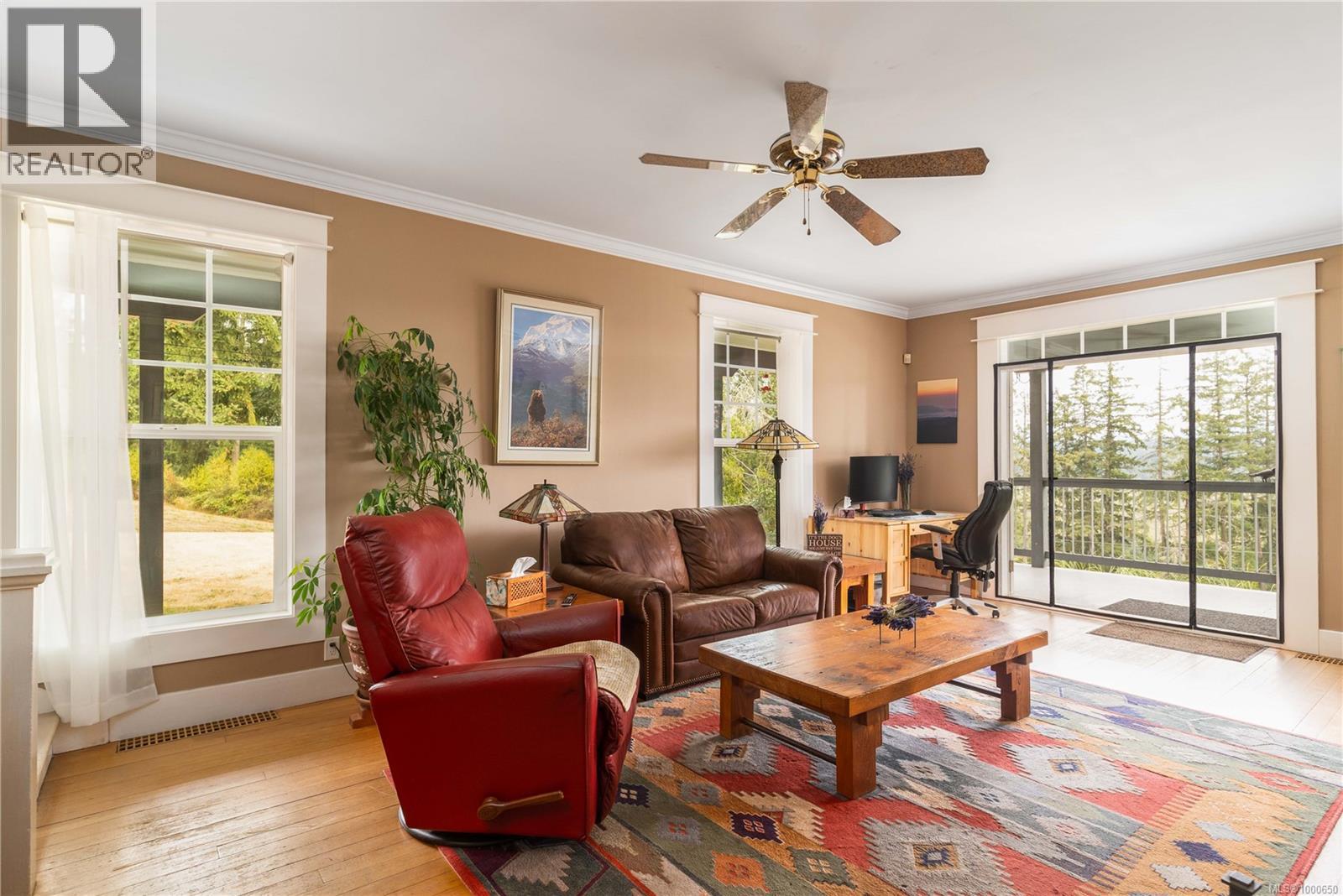 6742 Norcross Rd, Duncan