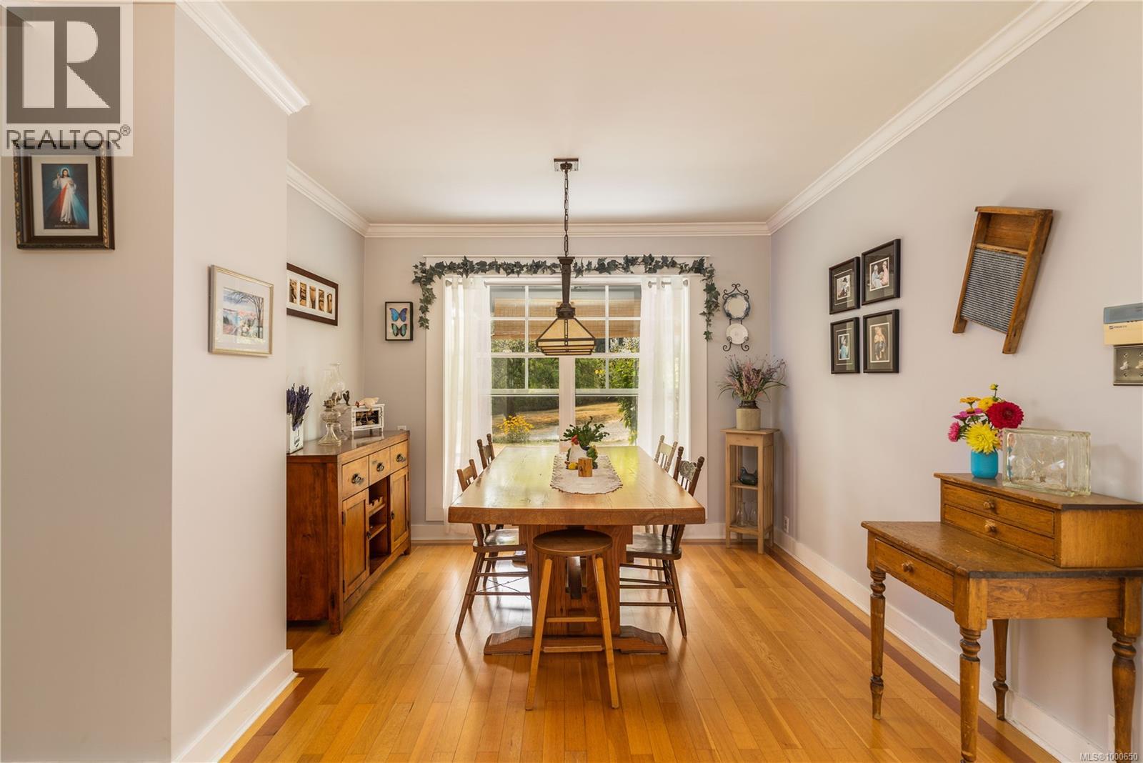 6742 Norcross Rd, Duncan