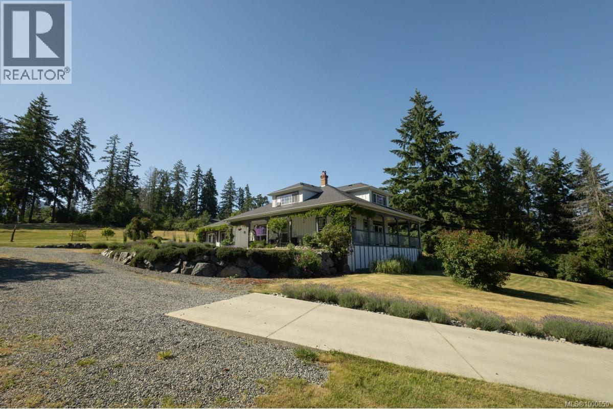 6742 Norcross Rd, Duncan