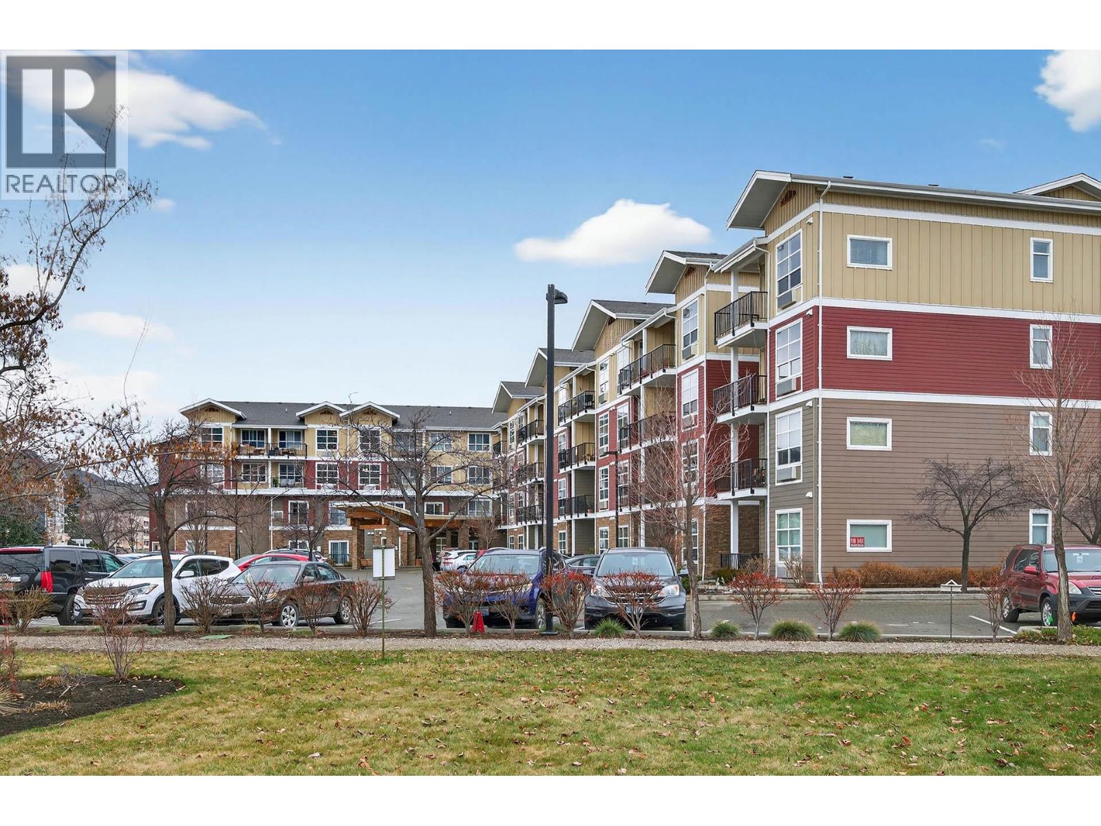 300 755 MAYFAIR Street, Kamloops